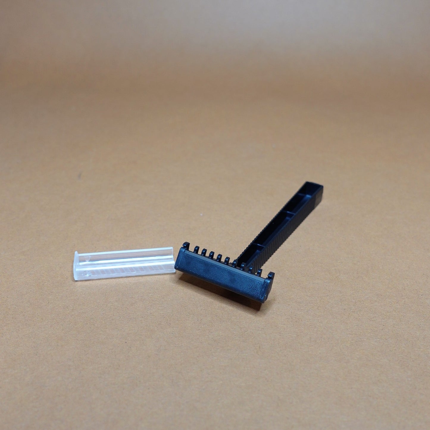 Razors (single blade)