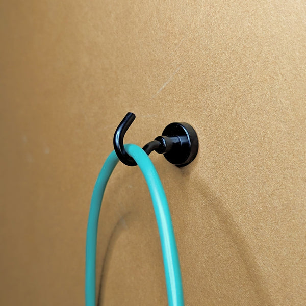 Anti Clip Cord Dragging Device